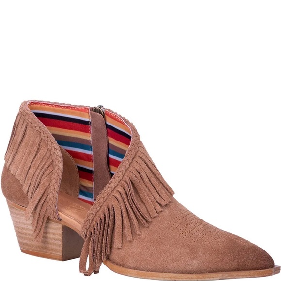 Dingo Kindred Spirit Western Fringe Suede Booties 7M Tan Leather NWOT - Picture 4 of 10